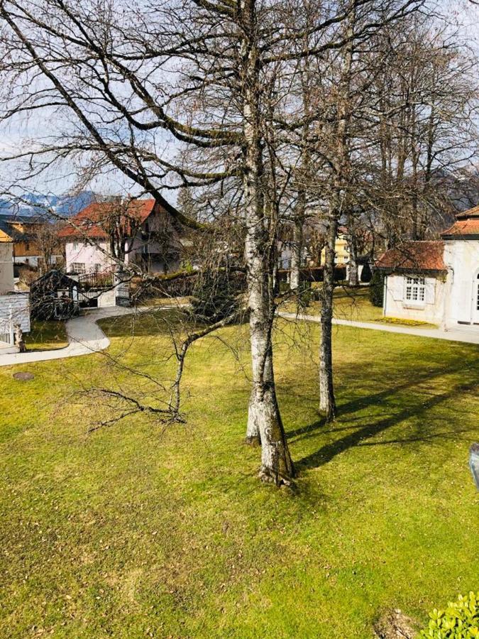 Schloss Kurhotel Strobl Exterior photo